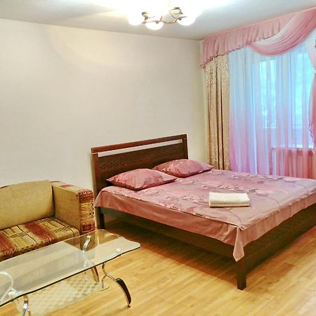1-Комнатная Квартира С Кухней Люкс На Пр. А. Поля, 62 دنيبروبيتروفسك المظهر الخارجي الصورة