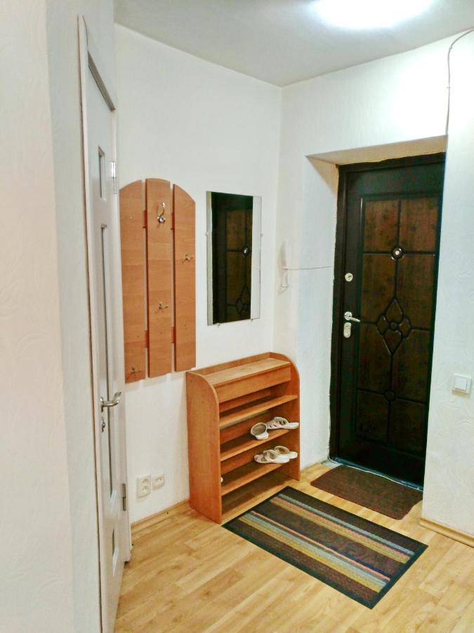 1-Комнатная Квартира С Кухней Люкс На Пр. А. Поля, 62 دنيبروبيتروفسك المظهر الخارجي الصورة