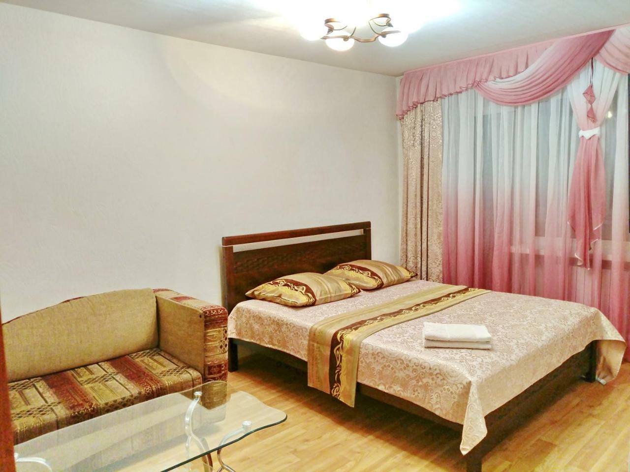 1-Комнатная Квартира С Кухней Люкс На Пр. А. Поля, 62 دنيبروبيتروفسك المظهر الخارجي الصورة